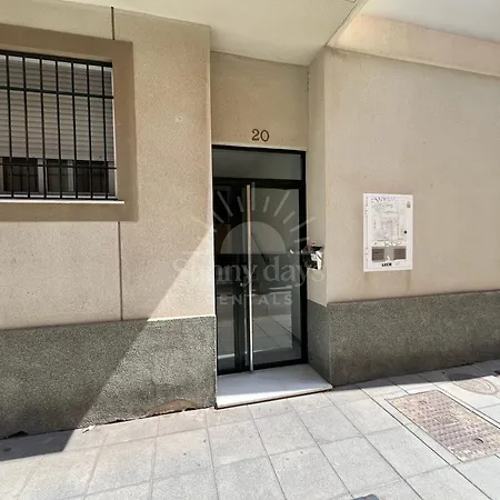 Acogedor A 30 Metros De La Playa - Wifi - Smarttv Apartment *