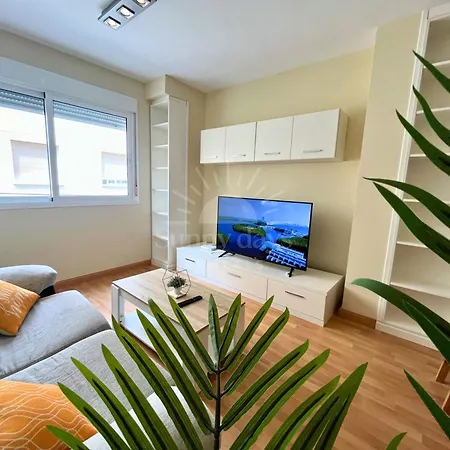 Acogedor A 30 Metros De La Playa - Wifi - Smarttv *